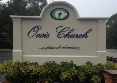 Monument Oasis Church