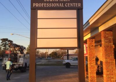 South Main Professional Center Pylon Sign
